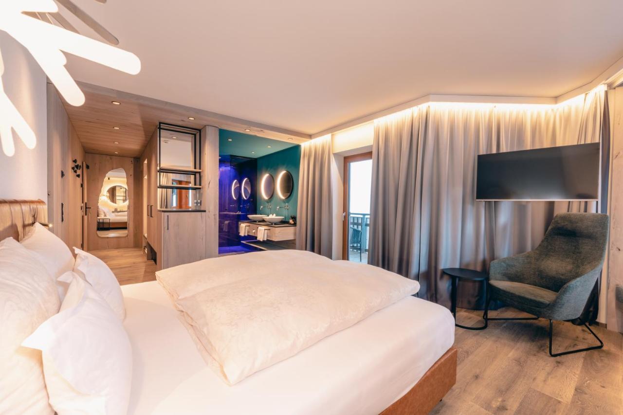 Zillergrundrock Luxury Mountain Resort Mayrhofen Dış mekan fotoğraf